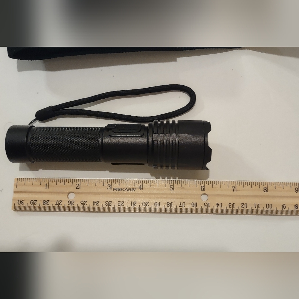 Flashlight Pouch Camouflage - Picture 2 of 6